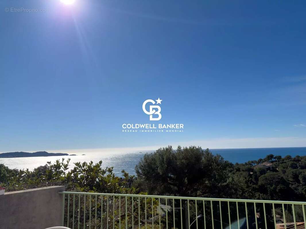 Villa vue mer, domaine privé - 83320 Carqueiranne - photo 19