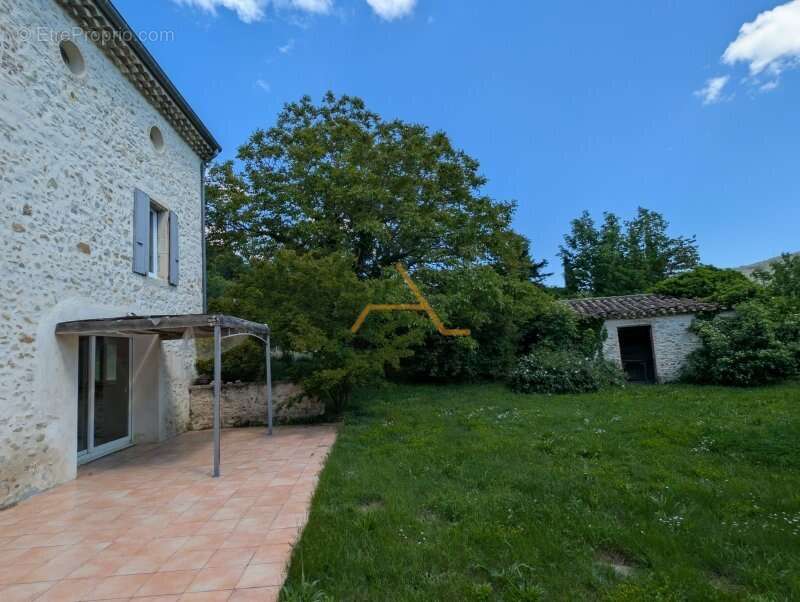 Maison à DIEULEFIT