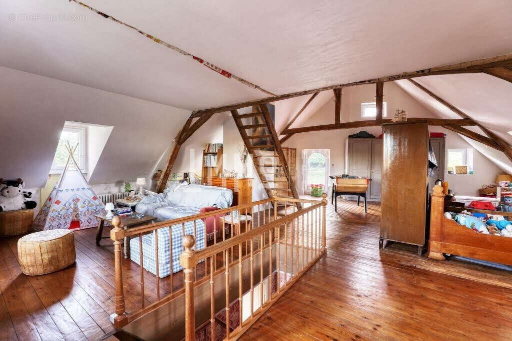 Maison à COURDEMANCHE