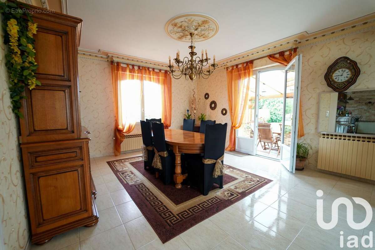Photo 7 - Maison à ETRELLES