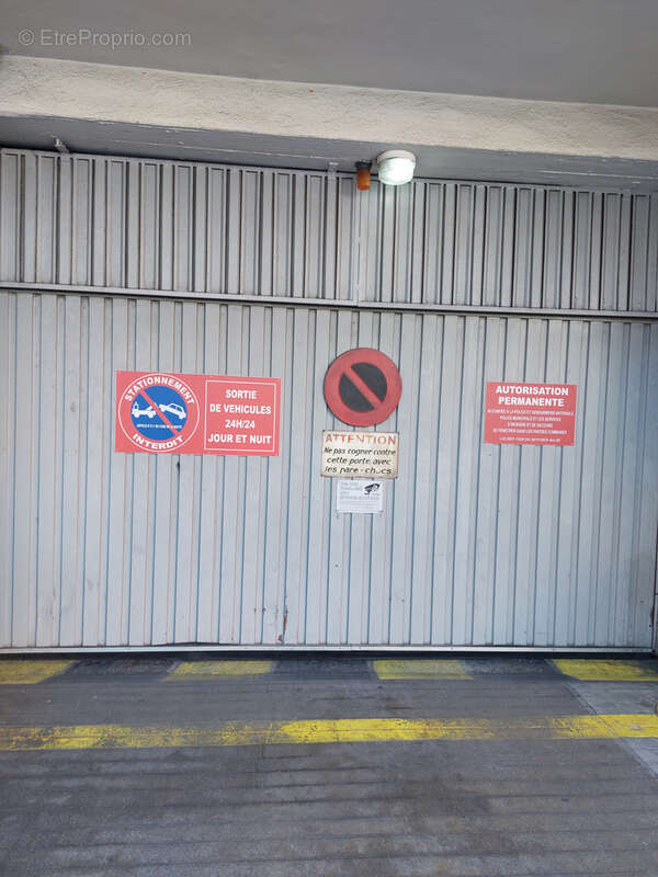 Parking à NICE