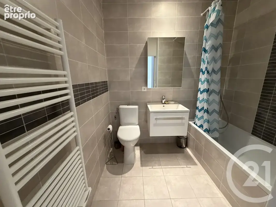 Maison 6 pièces 190 m² à vendre à Royan (17200) - photo 5