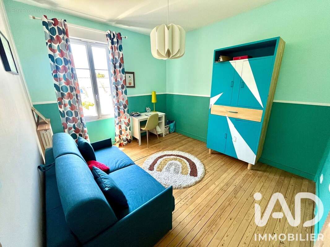 Maison 130 m² à Saint-Nazaire  - photo 8
