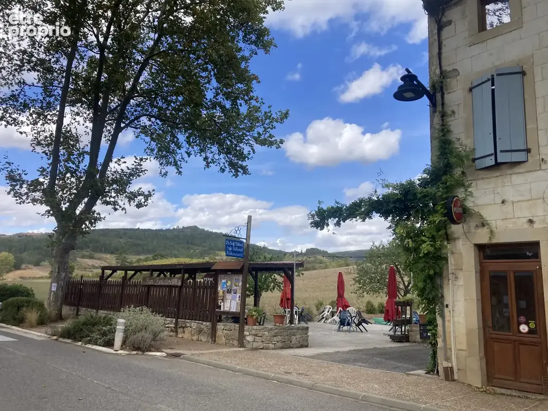 secteur Couiza, maison rénovée avec jardin, 4 chambres, 4 salles d'eau, sejour/salon 80m2, autres pièces et dé - photo 14