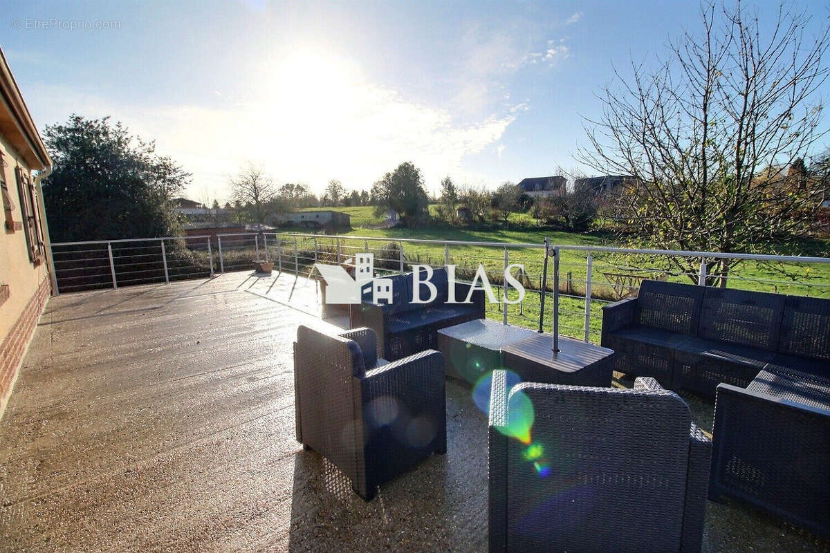 Maison à MONTEROLIER