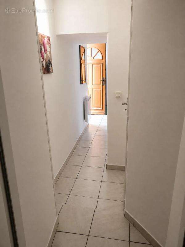 Appartement à MALAUCENE