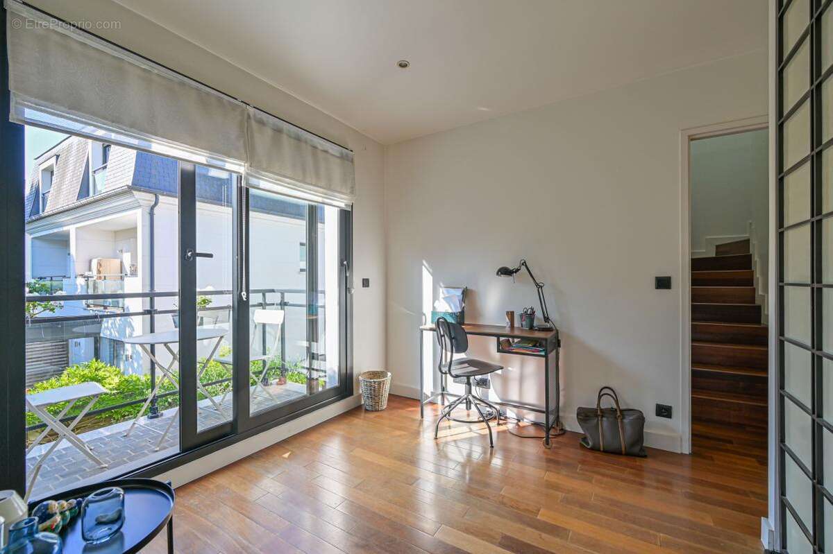 Appartement à BRY-SUR-MARNE