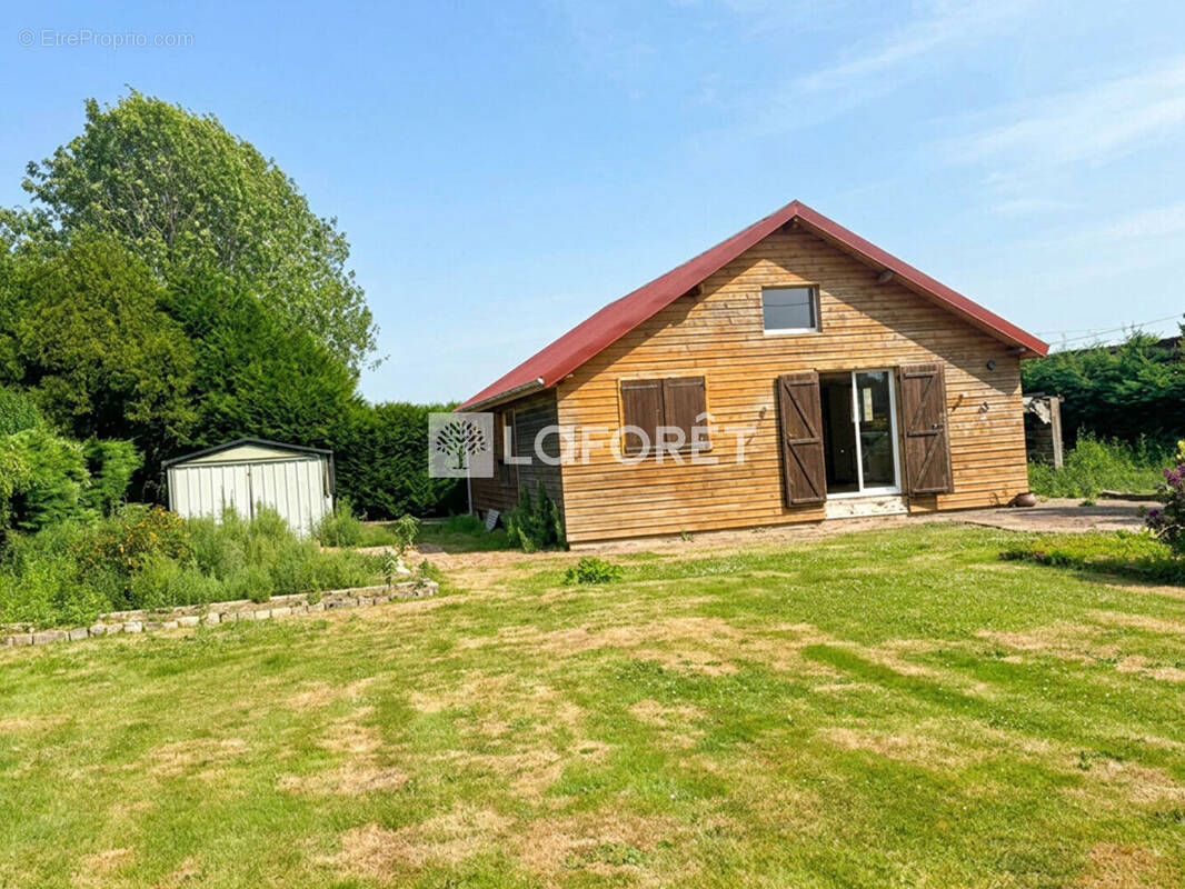 Maison à SMERMESNIL