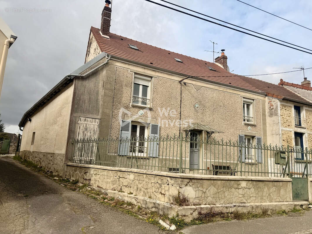 Maison à CHOISY-EN-BRIE