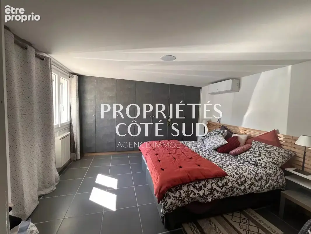 Pujaut, maison de caractère 246 m2  piscine  165 m2 de potentiel- **750 000 €  exclusivité** - photo 11