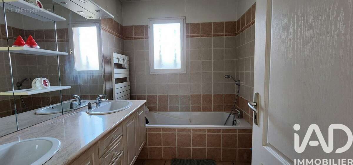 Maison 154 m² à Barbaira  - photo 9