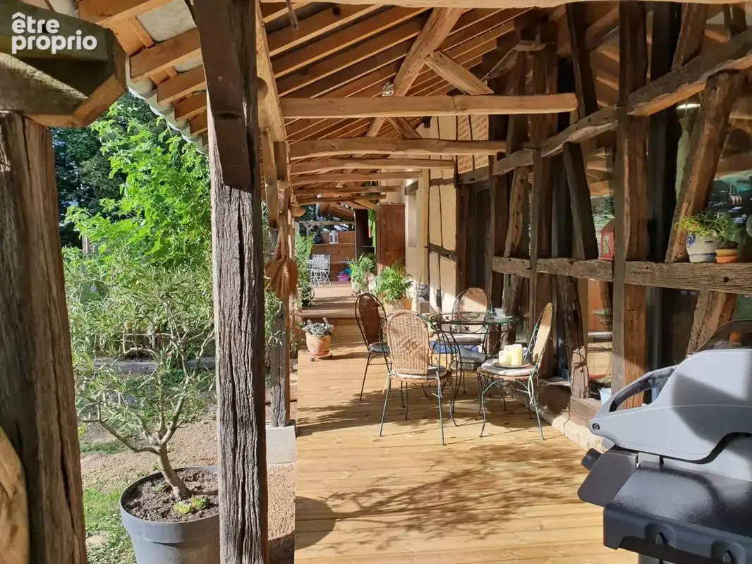 Photo 1 - Maison à L'ABERGEMENT-SAINTE-COLOMBE
