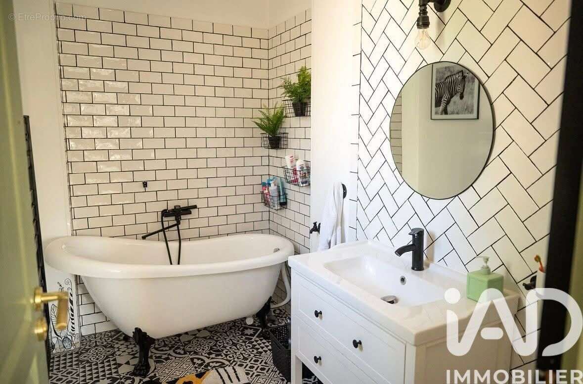 Photo 7 - Maison à ROCBARON