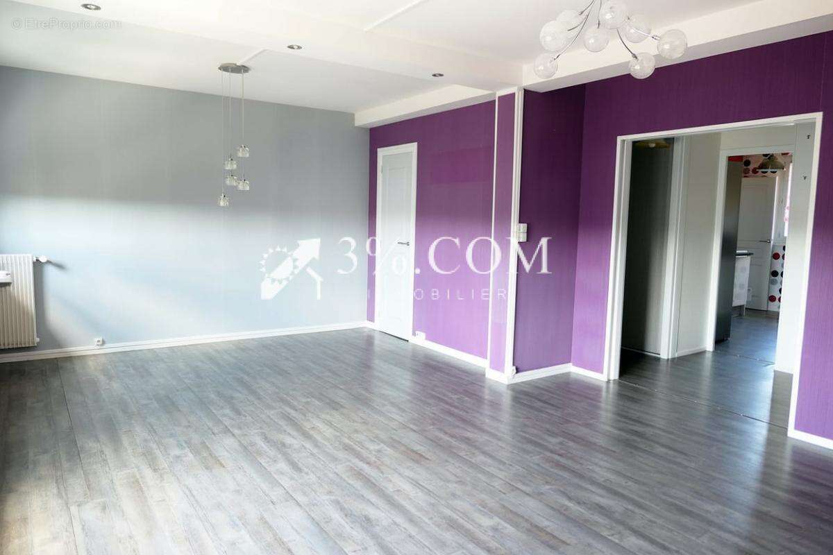 Appartement à NEUFCHATEL-EN-BRAY