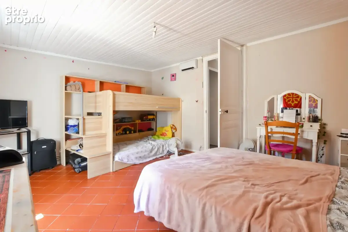 Maison de village 4 pièces – 102 m² – Lumineuse – Cour – Fort potentiel d’aménagement - photo 10