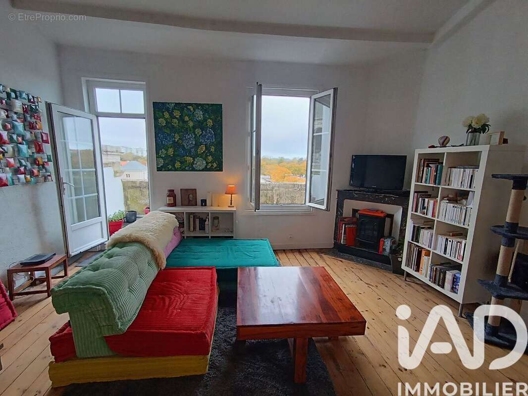 Photo 2 - Appartement à LA ROCHELLE