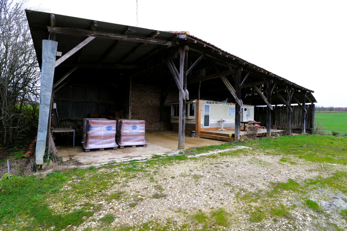 Maison à LANNEPAX
