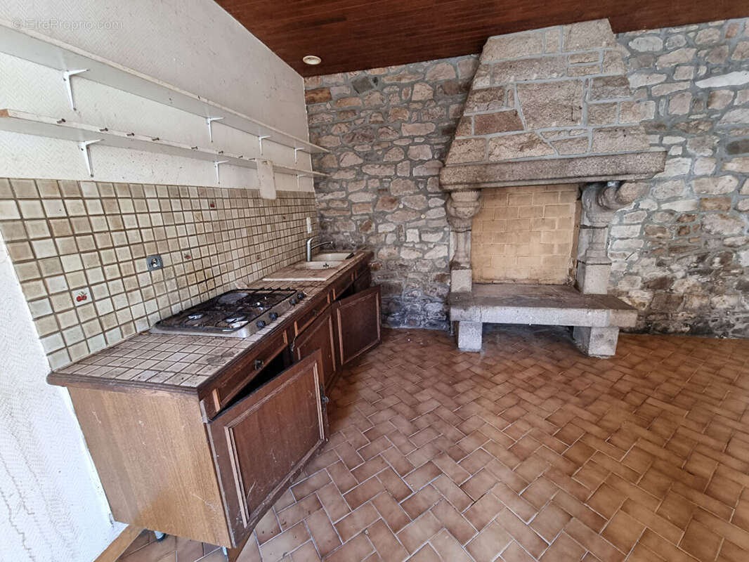 Appartement à LOUARGAT