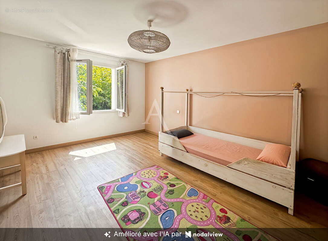 Belle maison de plain-pied avec 4 chambres, Jardin Clos - photo 8