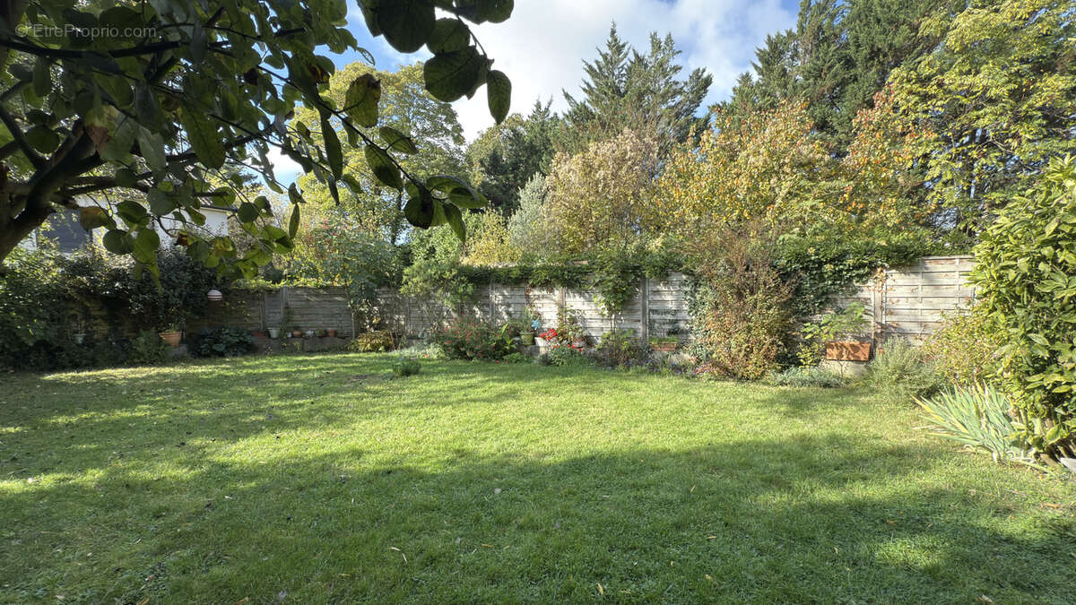 Maison à SAINT-GRATIEN