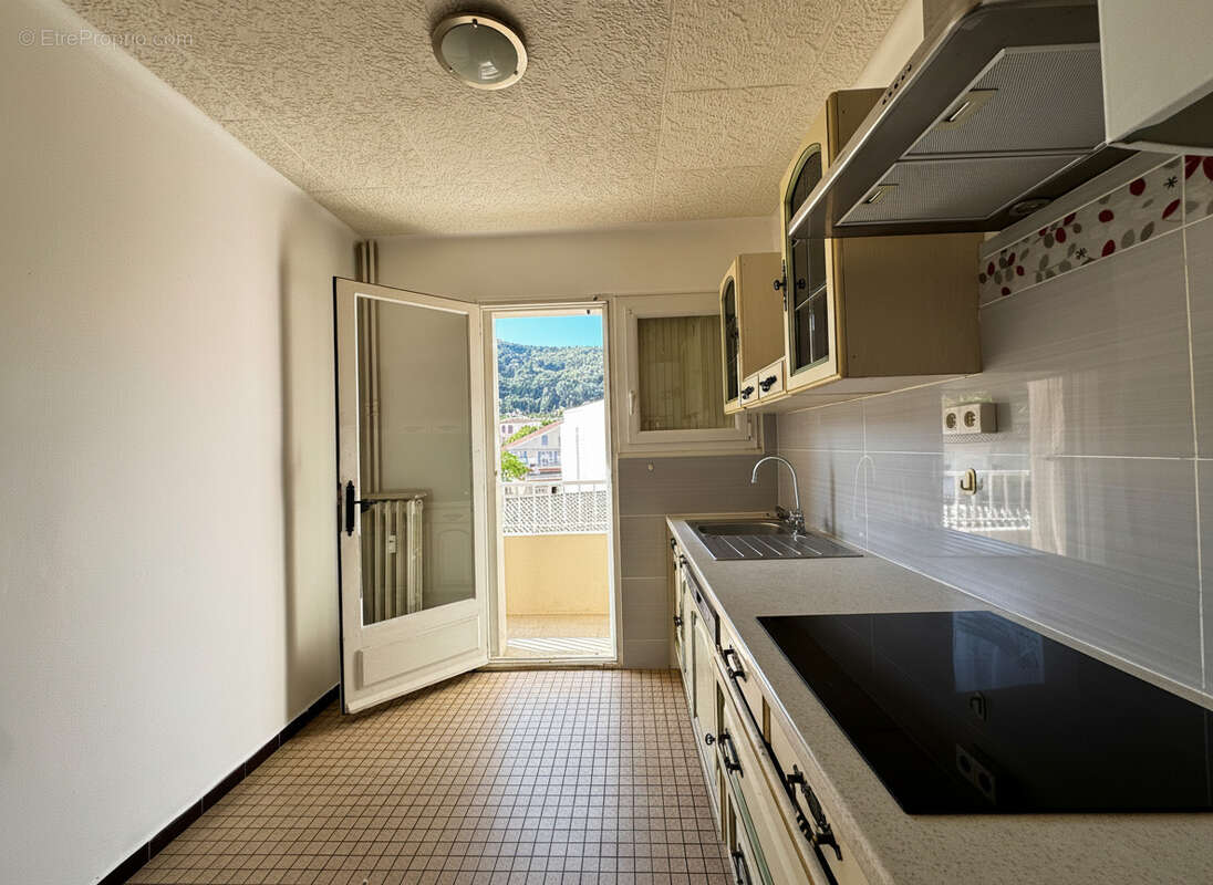 Appartement à LA VALETTE-DU-VAR