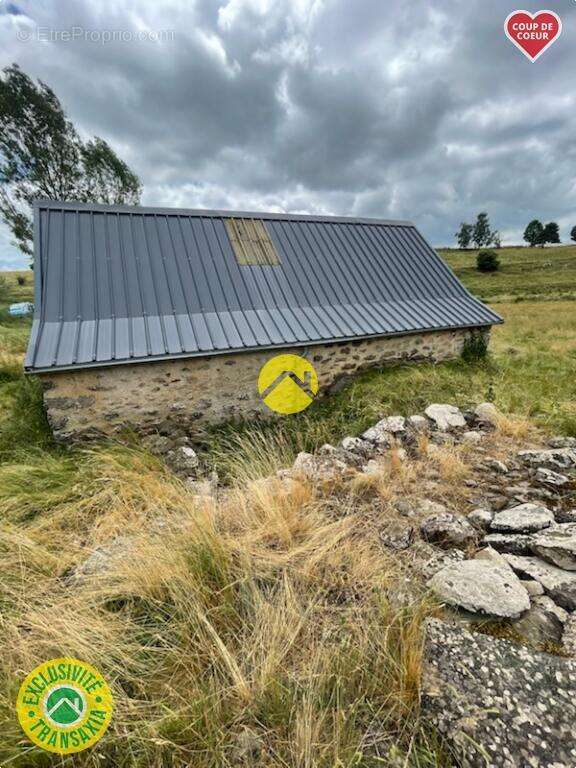 Terrain à PIERREFORT