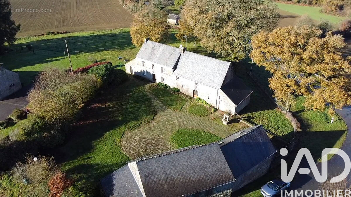 Photo 1 - Maison à GUERN