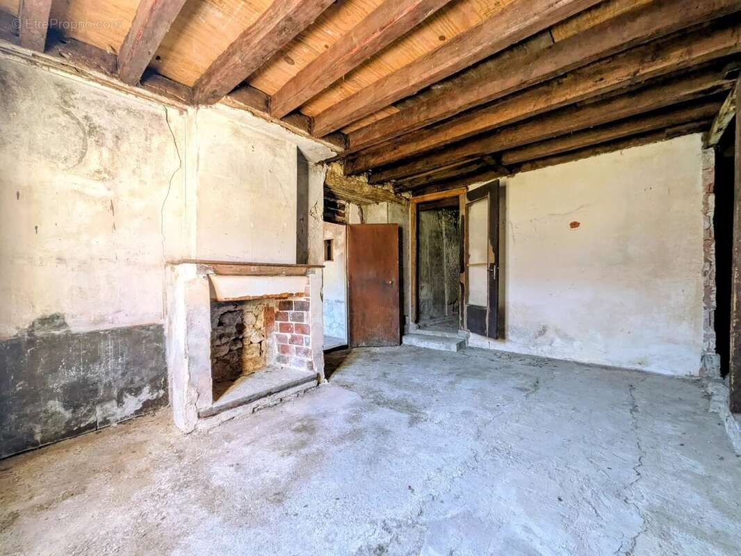 Maison à LA FERTE-GAUCHER