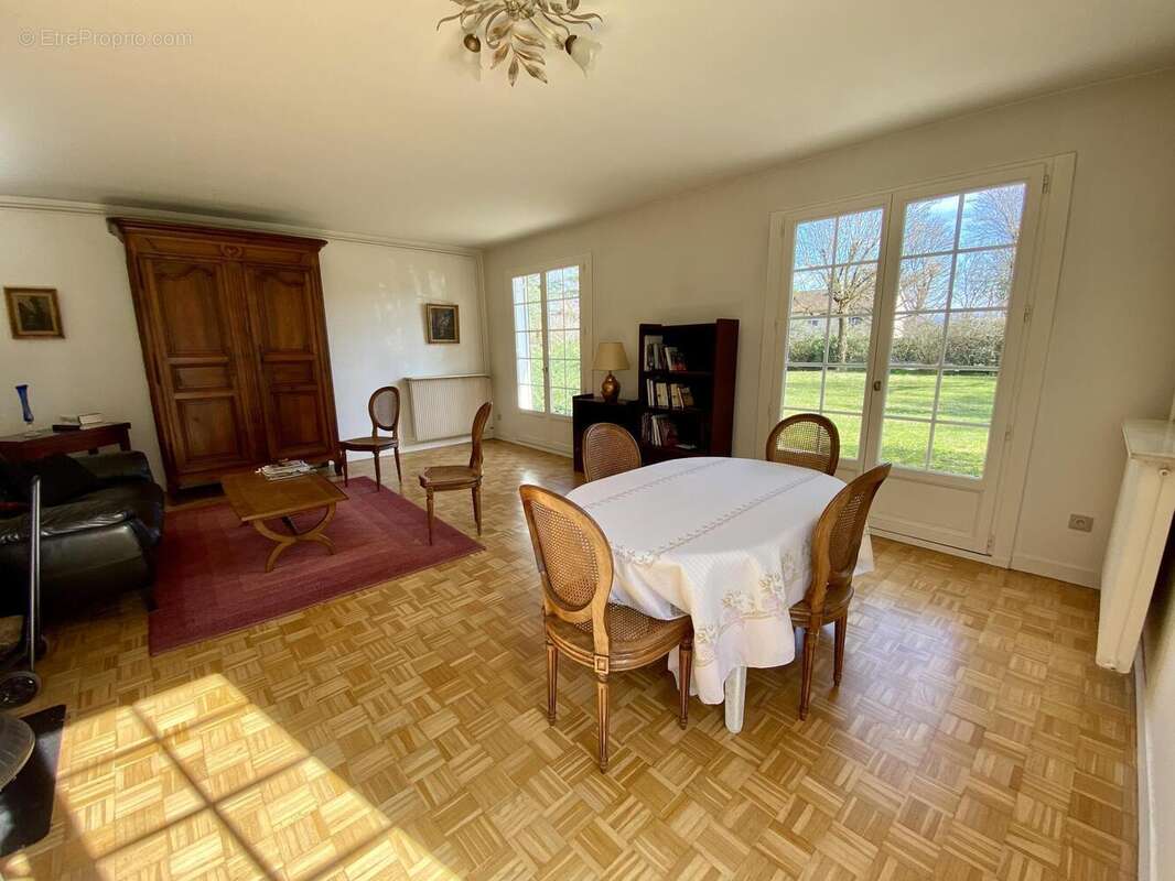 Photo 8 - Maison à SAINT-JEAN-DE-NIOST