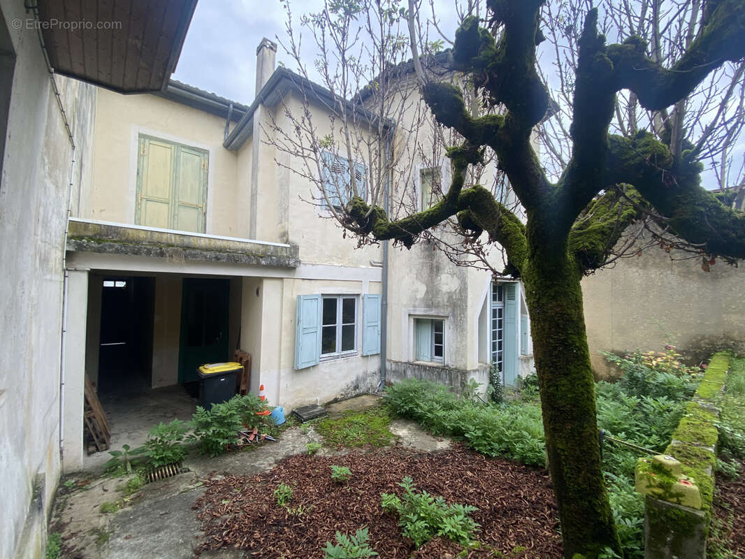 Maison à LA REOLE