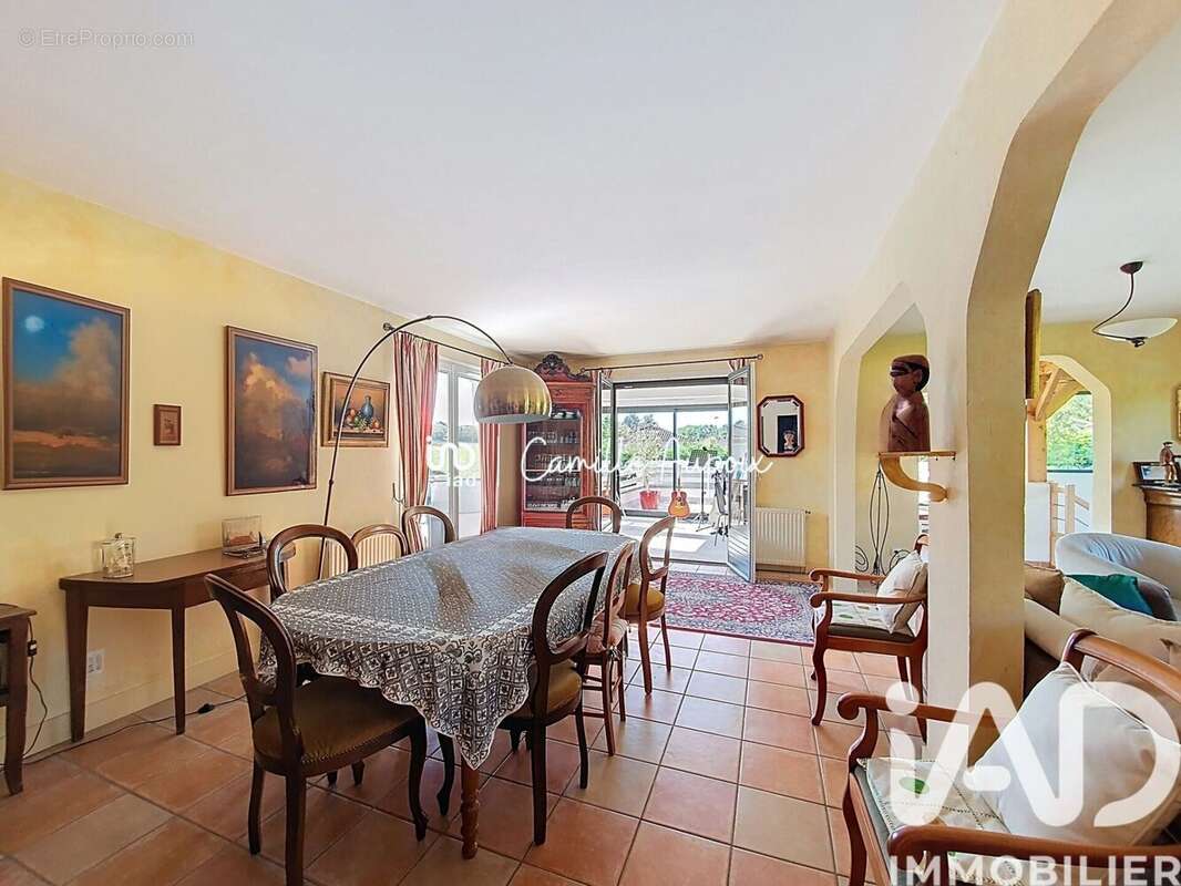 Photo 6 - Maison à SATHONAY-VILLAGE