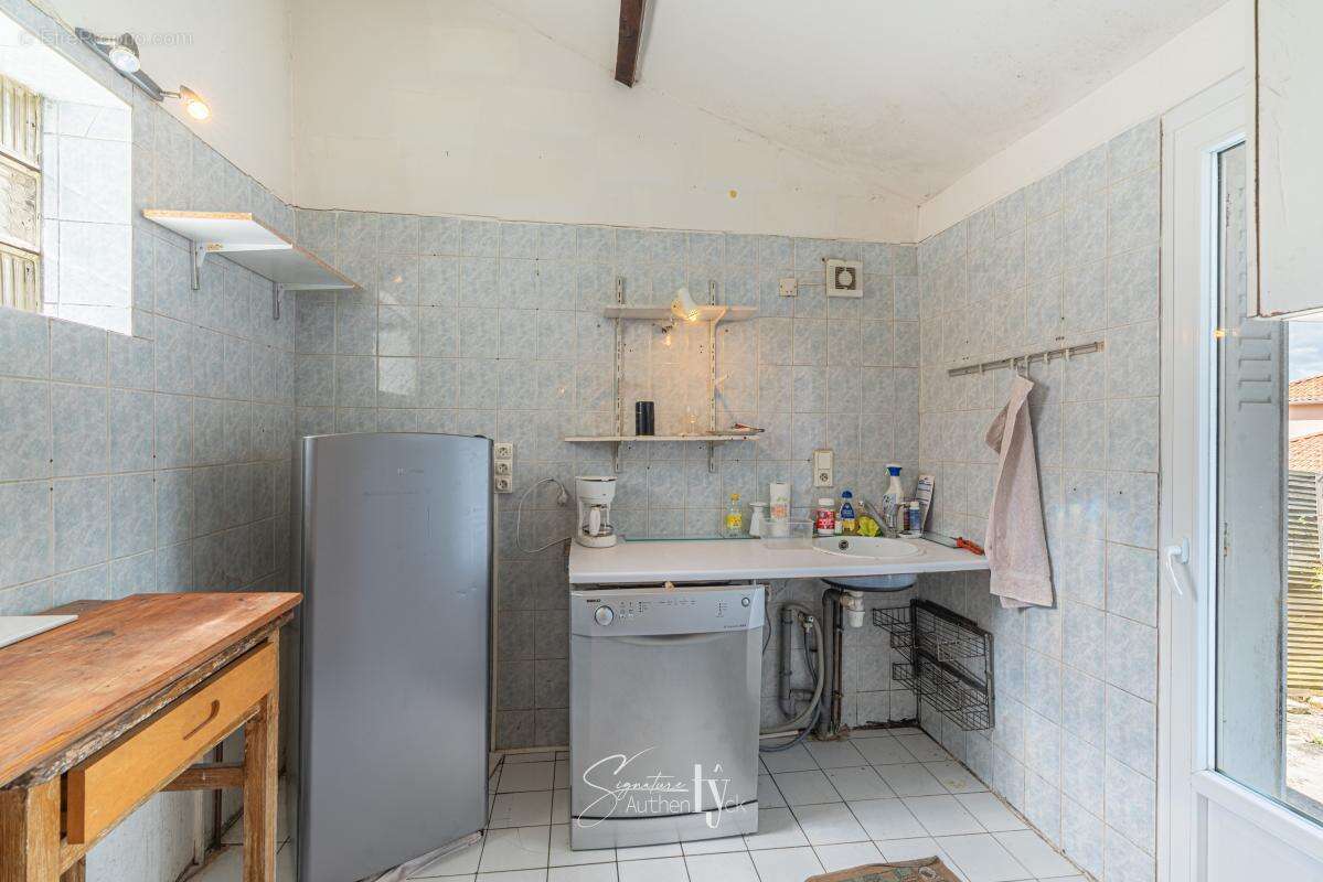 Maison 71 m² à Panazol  - photo 4