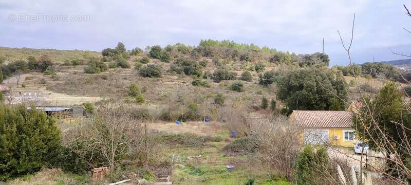 Maison à SAINT-JULIEN-LES-ROSIERS