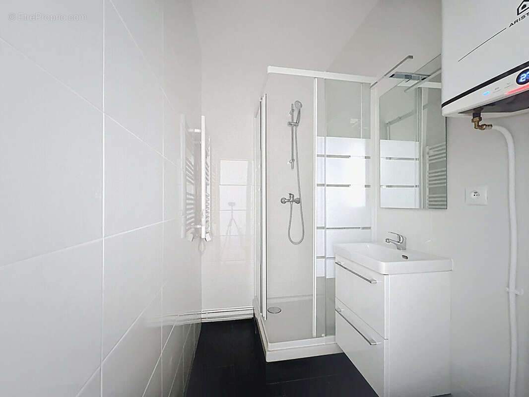 Appartement à CLICHY