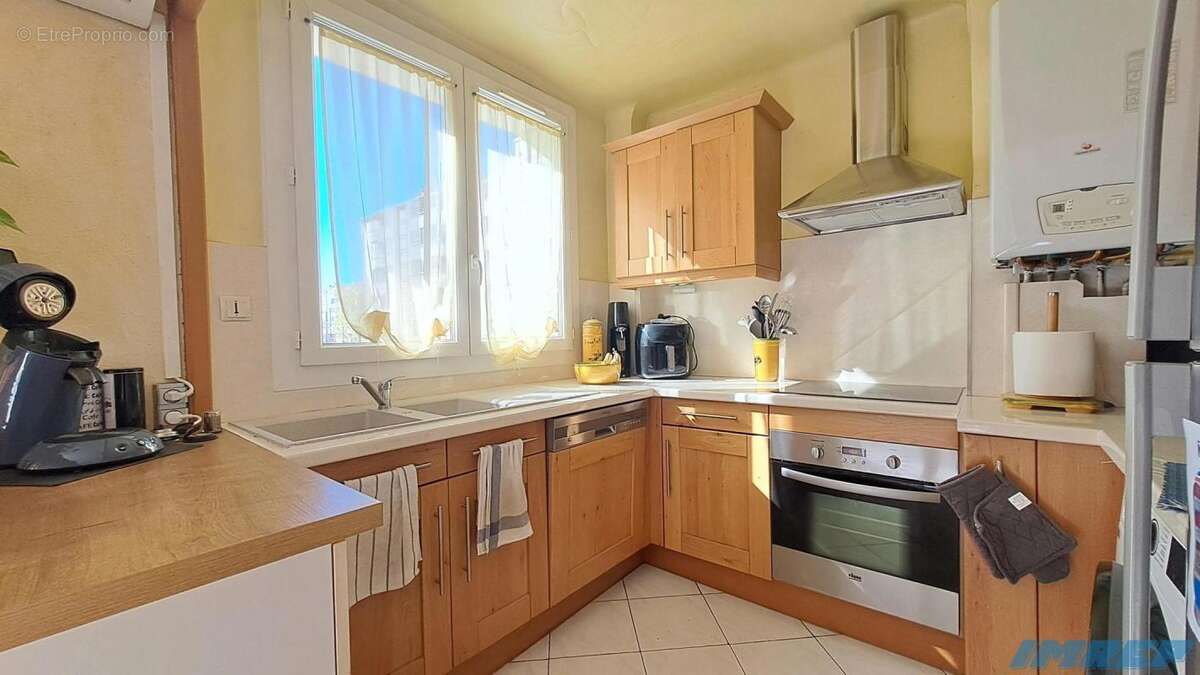 Appartement à MARSEILLE-9E