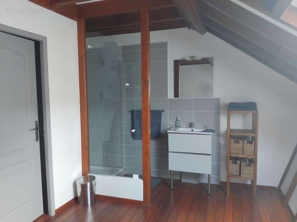 Maison 269 m² à Lormes  - photo 13