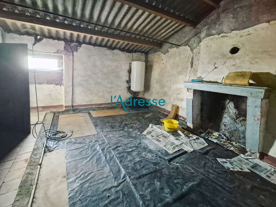 Maison à CHAUDRON-EN-MAUGES