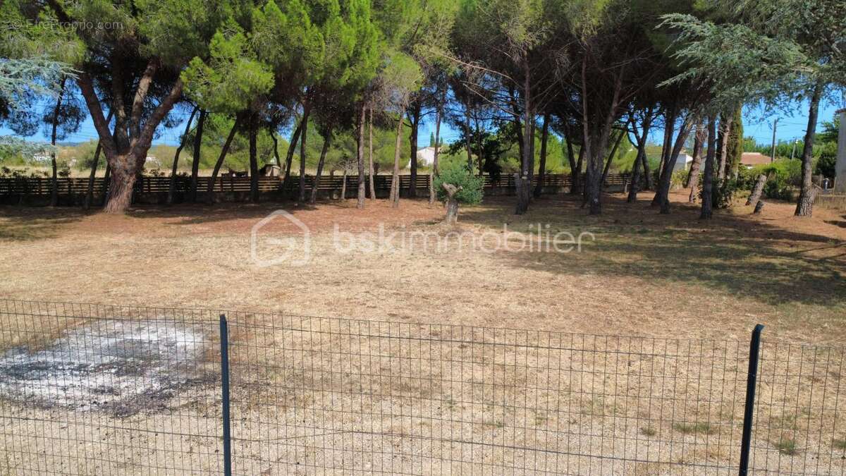 Terrain viabilisé de 1 872 m² – lézignan-la-cèbe – à 5 min de pézenas - photo 3
