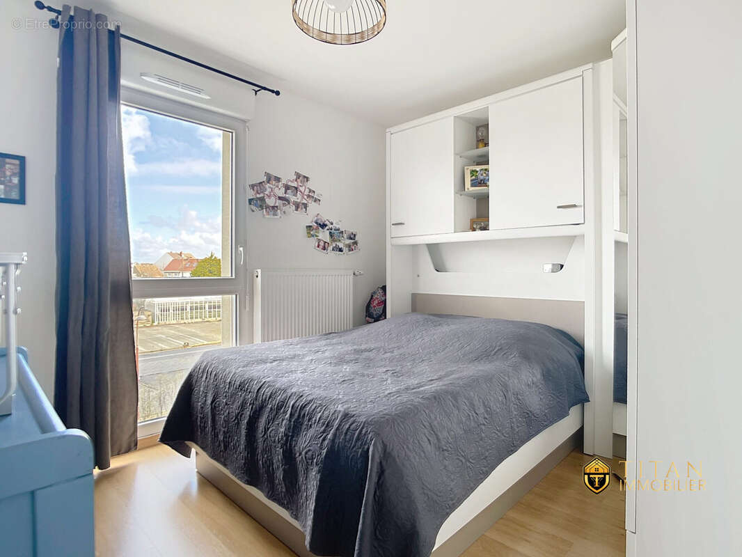 Appartement de 50.11 m² résidence de 2021 avec une chambre, un ascenseur avec une place de parking privée et sécurisée à Leffrincoucke (59495) - Appartement à LEFFRINCKOUCKE