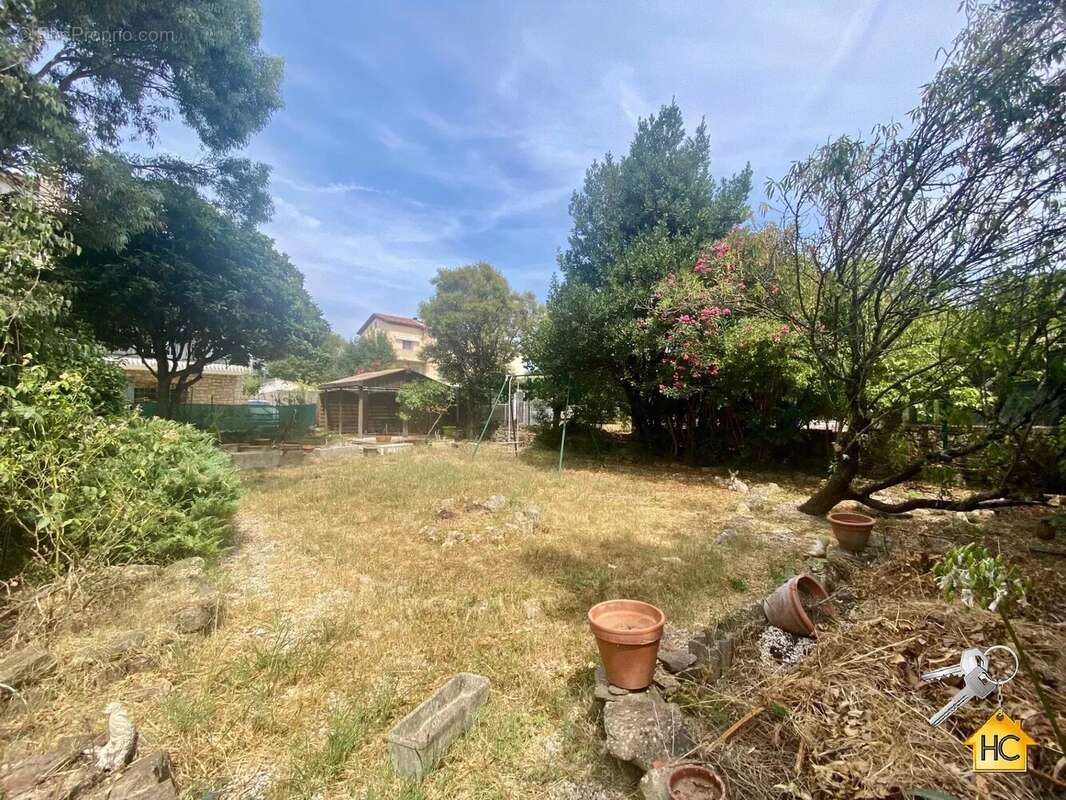 Mougins limite le Cannet Appartement-villa 3850€/m2 avec Jardin 250 m2 - photo 4