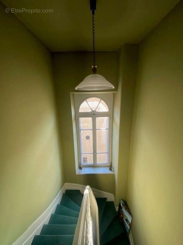 Maison à DECAZEVILLE