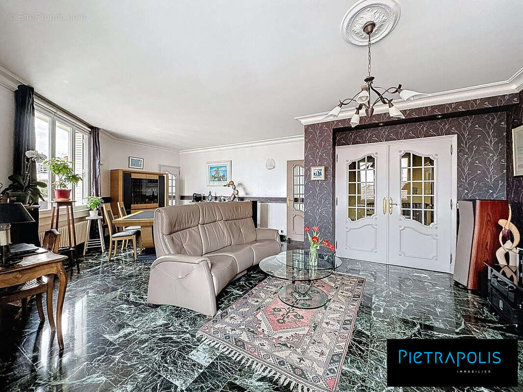 Appartement à LYON-3E