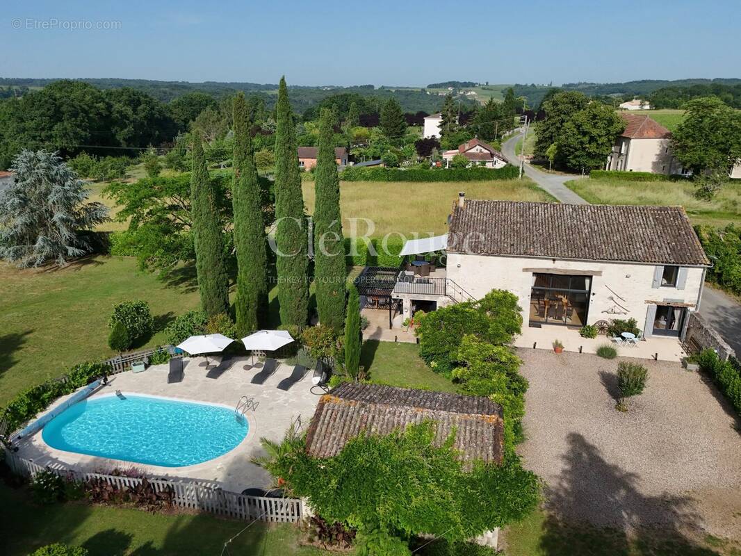Maison à SAUSSIGNAC