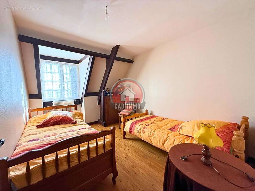 Maison à SAINT-GERMAIN-ET-MONS