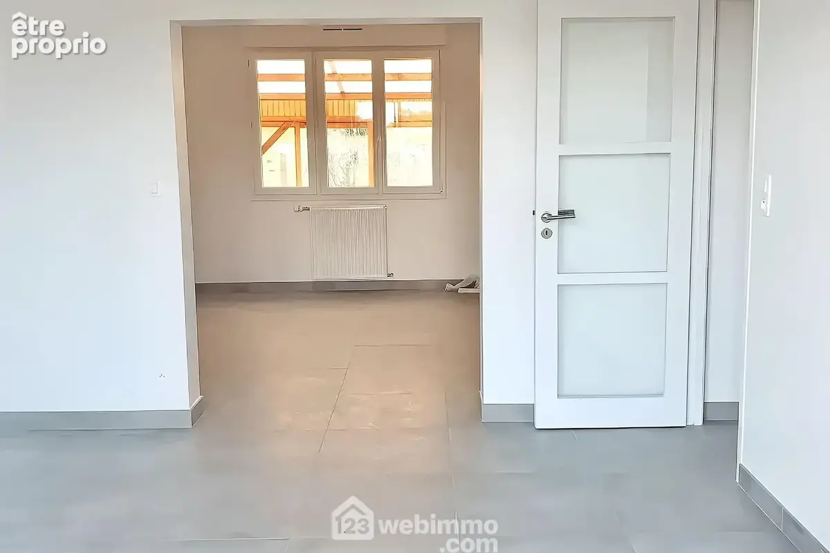 Maison 87 m² à Chalonnes-Sur-Loire  - photo 9