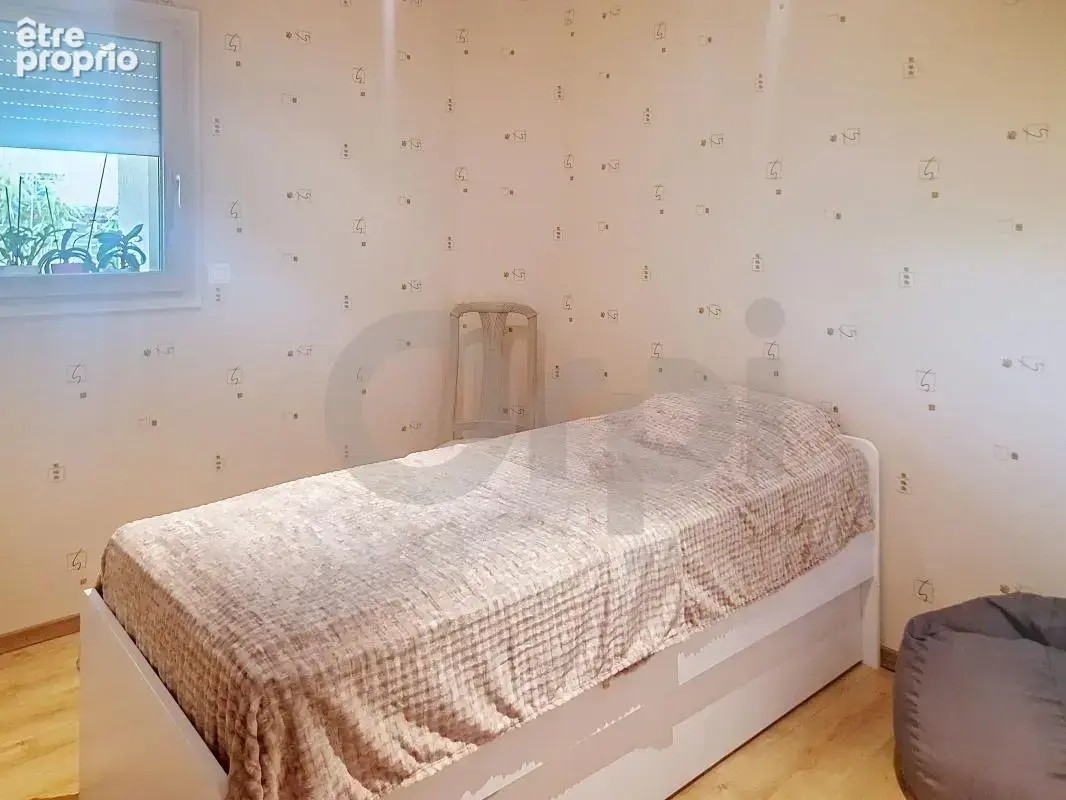 Maison à vendre saint pantaleon de larche - photo 12