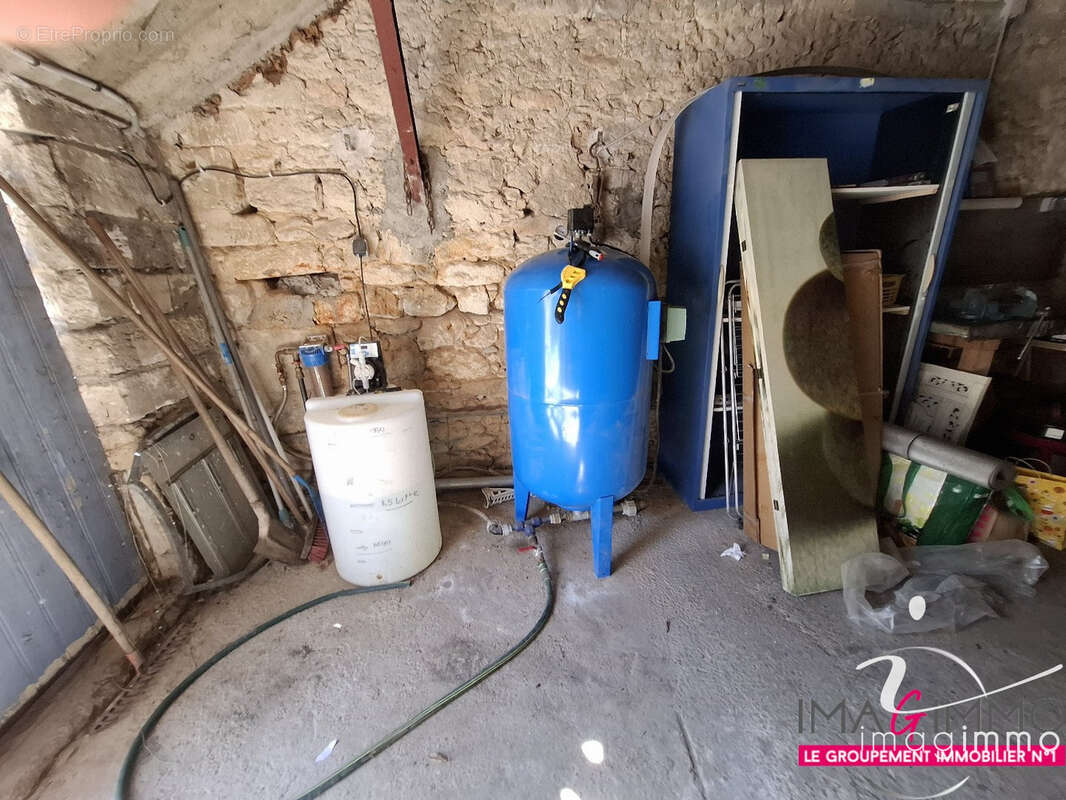 Dans un environnement exceptionnel, boisé, découvrez cette bâtisse de 1869, de plus de 200 m2 de surface utile - photo 21