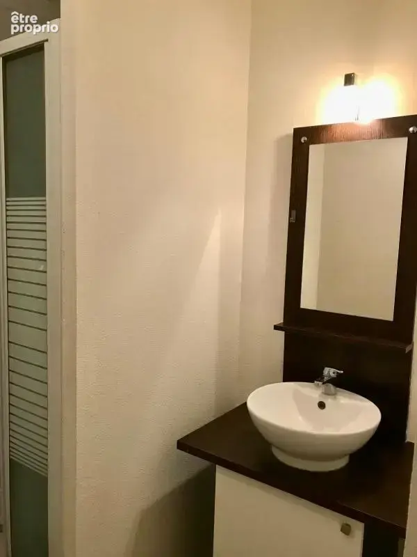 Appartement studio de 25 m2 quartier Kilmaine à TARASCON - photo 4