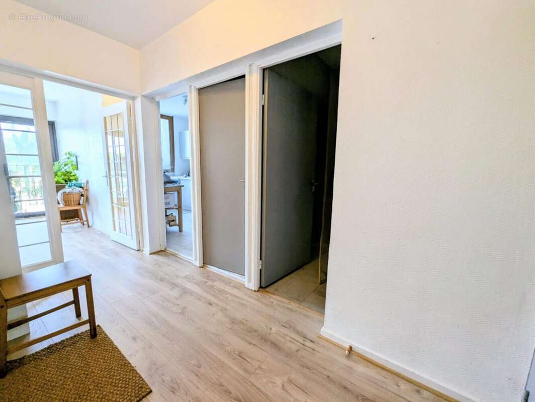 Entrée - Appartement à MERIGNAC