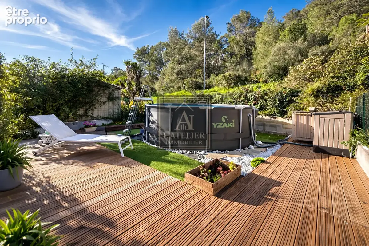 Maison de type 4 d'une superficie de 74 m2 avec garage sur une parcelle de 240 m2 - photo 4